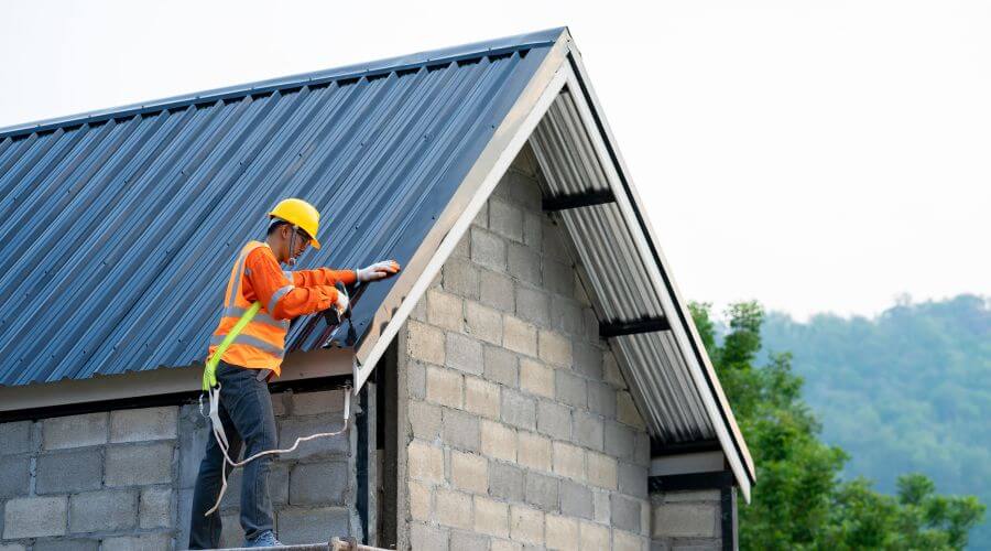 Professional Flat Roofing Installation in Breckenridge, MO